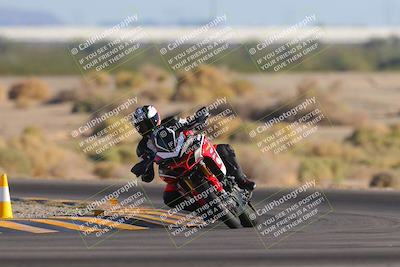 media/Nov-06-2023-Moto Forza (Mon) [[ce023d0744]]/3-Intermediate Group/Session 5 (Turn 4)/